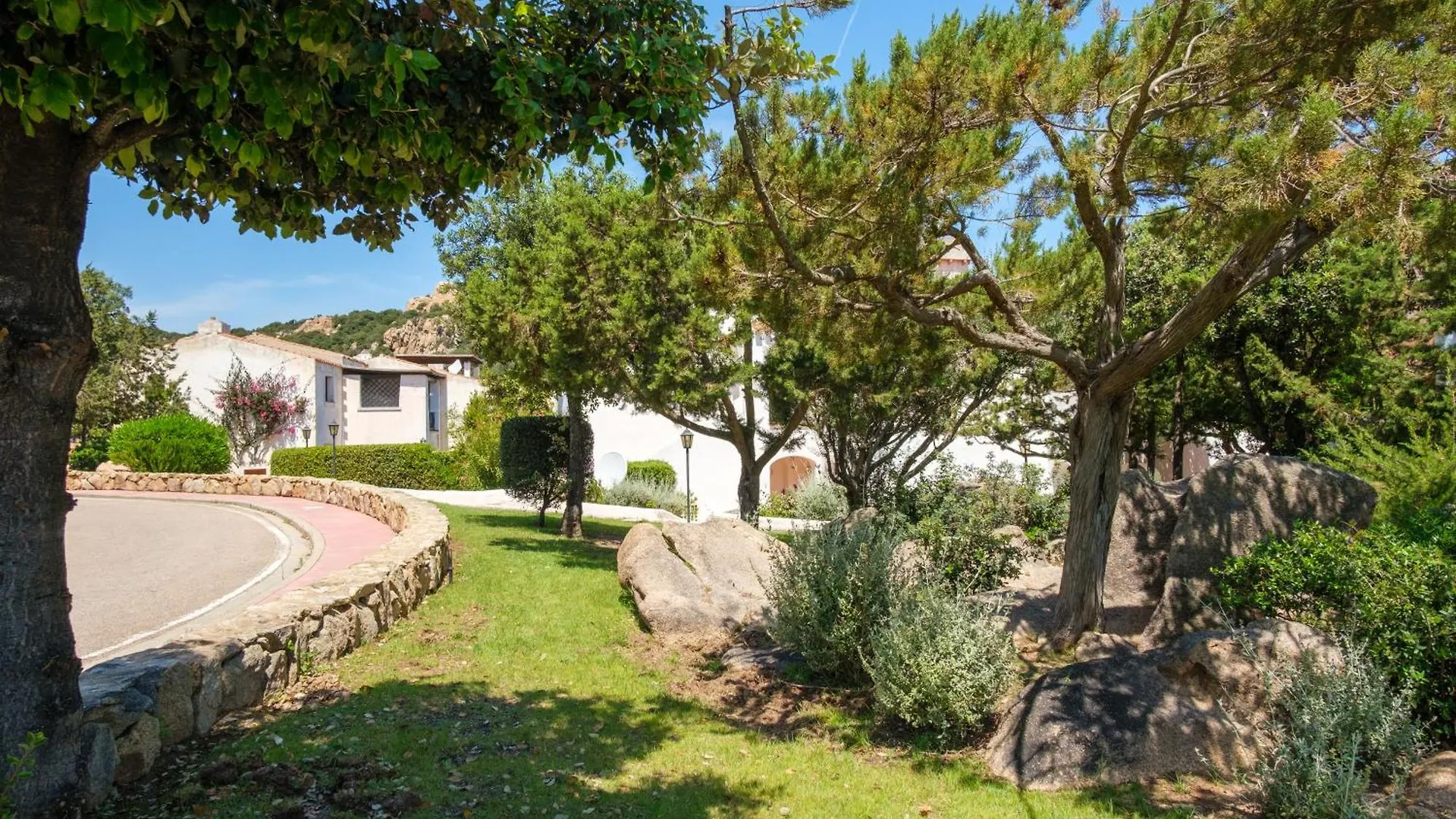 Apartment Porto Cervo, Casa Con Piscina E Spiaggia Vicino Liscia di Vacca Italy