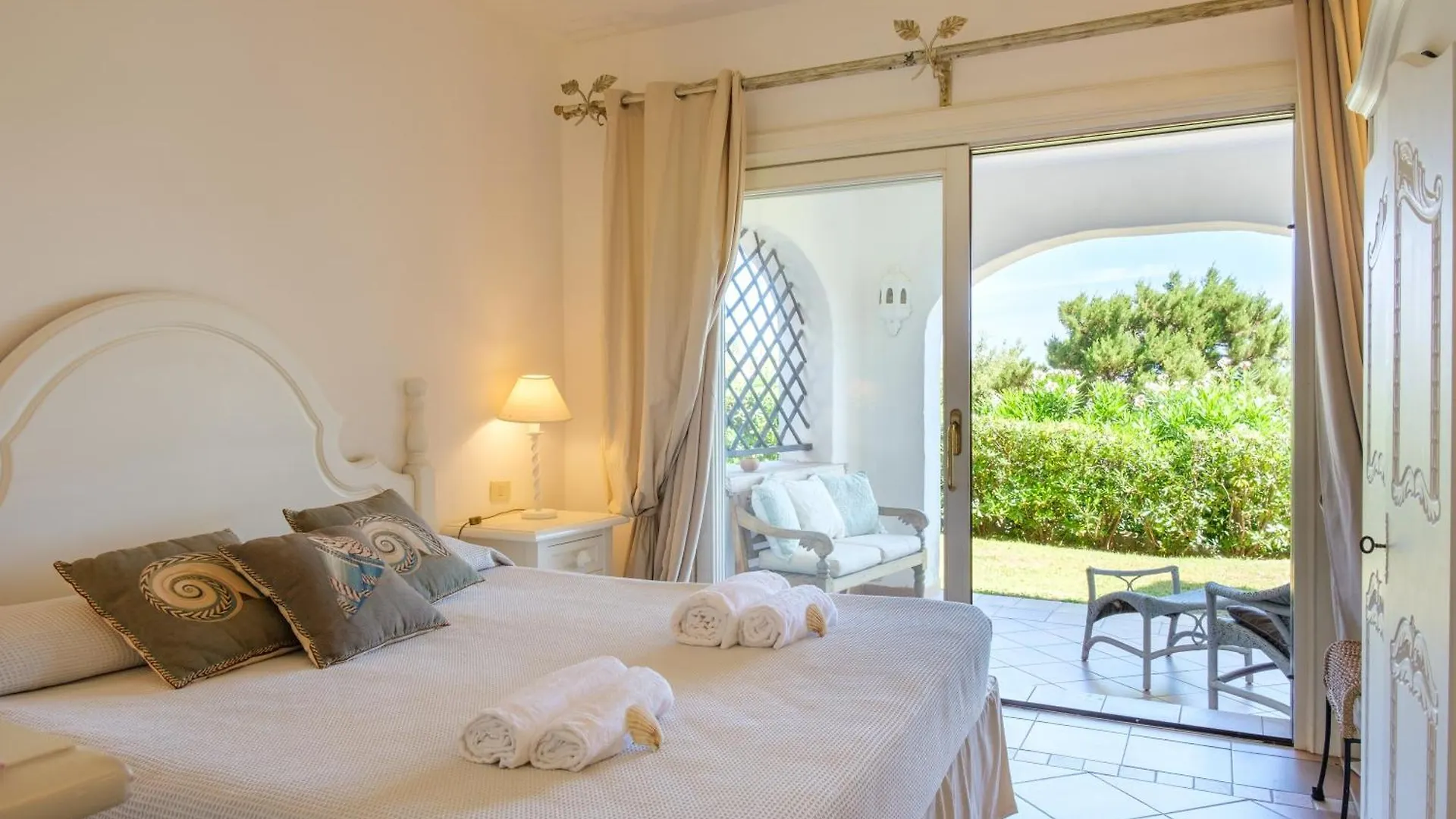 Porto Cervo, Casa Con Piscina E Spiaggia Vicino Liscia di Vacca Italy