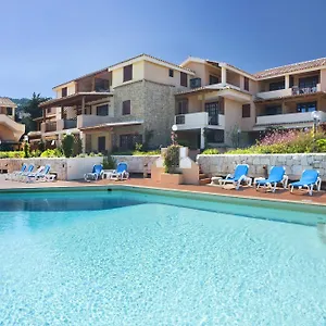 Aparthotel Bougainvillae, Liscia di Vacca